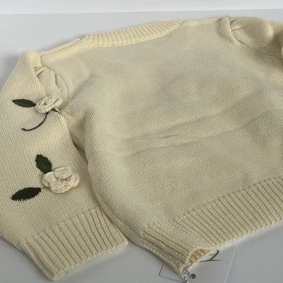 NWT. 2CUTE Floral Sweater - Picture 5 of 10